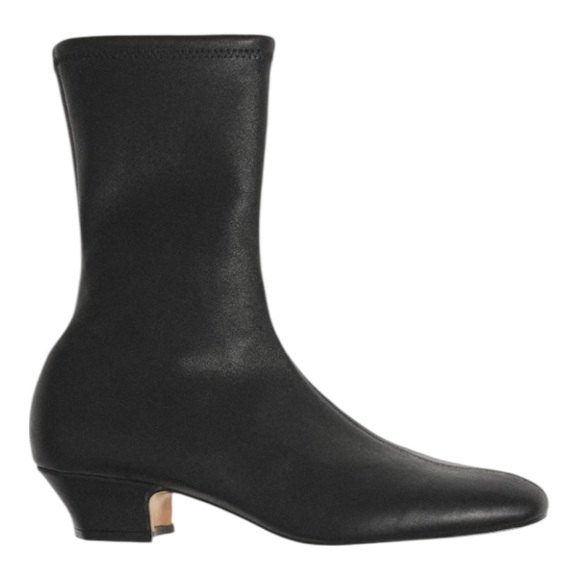 🆕 NIB MANGO Classic Black Stretch SHEEPSKIN LEATHER Booties with Low Heel Size 9 - Picture 5 of 5